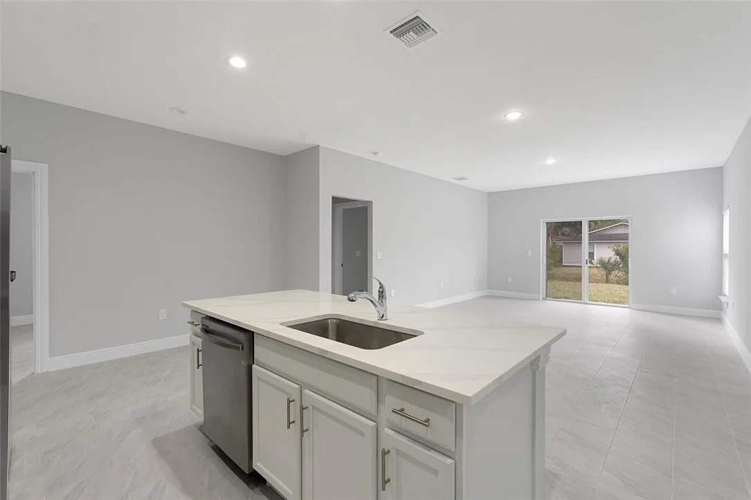 Photo of 6215 4th Lane