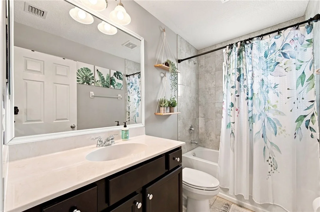 Photo of 404 Seafoam Circle