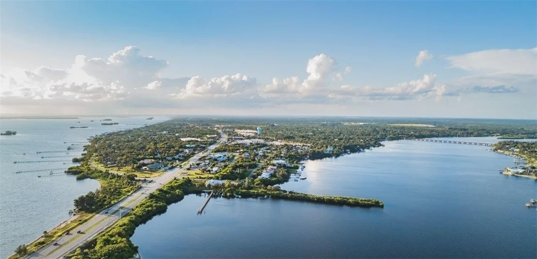 Photo of 401 Lake Drive