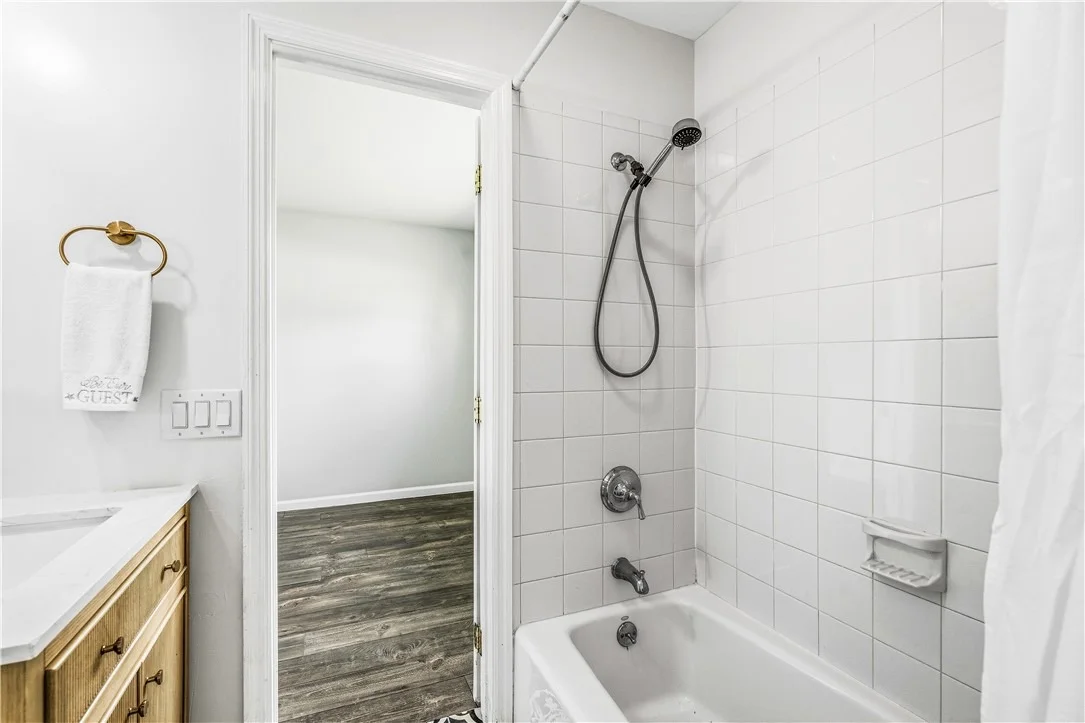 Photo of 1441 4th Avenue