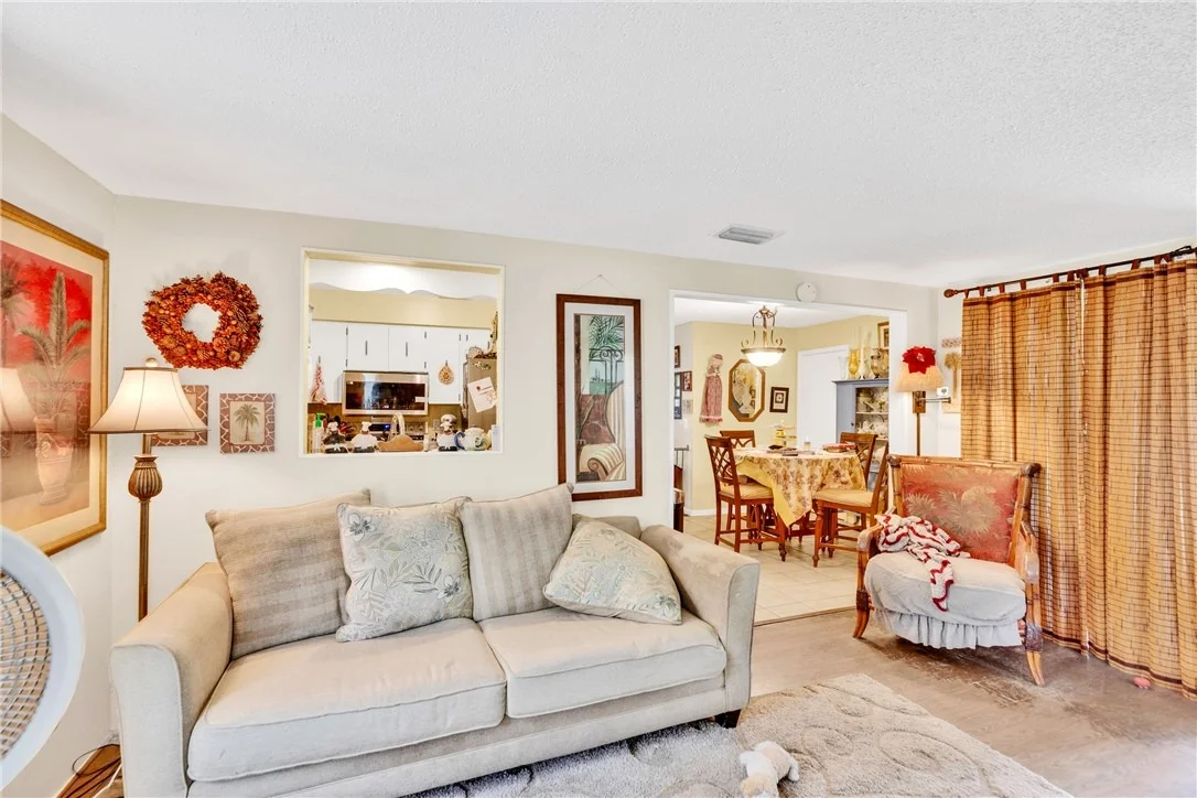 Photo of 1043 Rose Arbor Drive