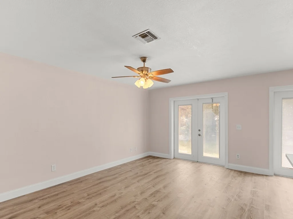 Photo of 4065 46th Lane
