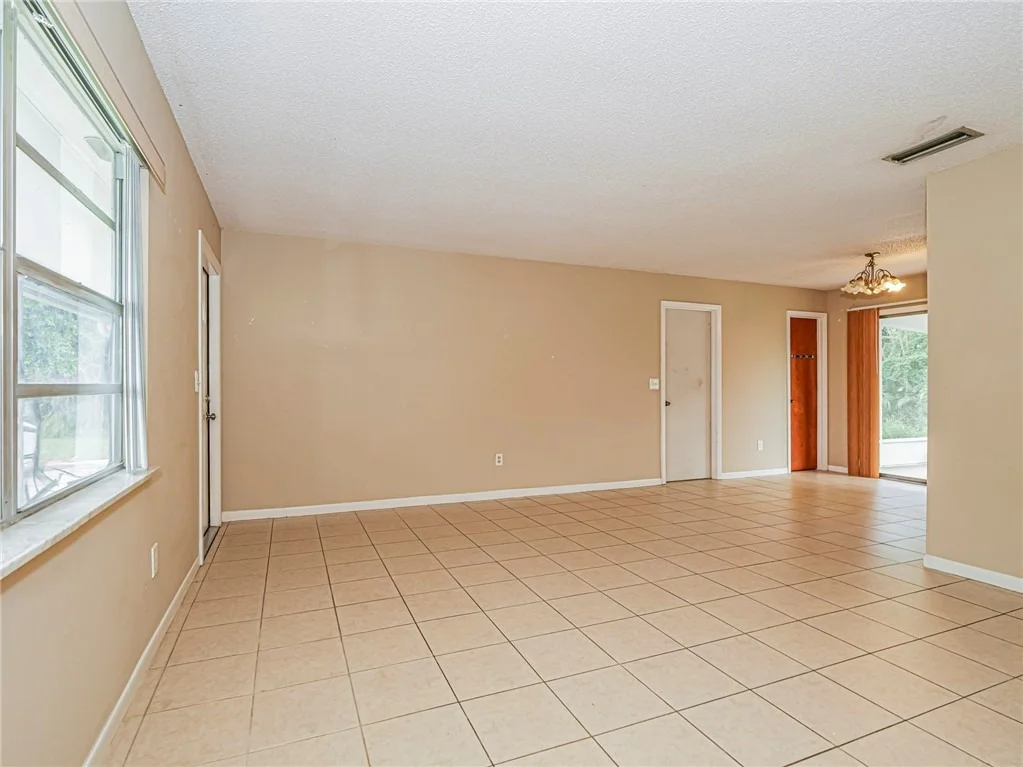 Photo of 401 Lake Drive