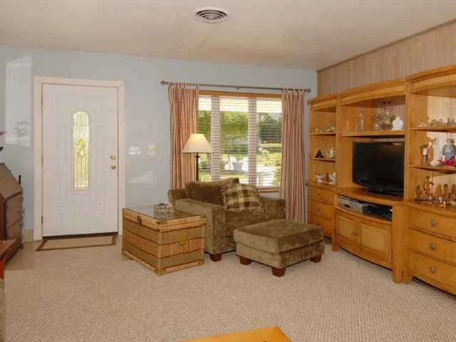 Photo of 3815 Silver Palm Drive