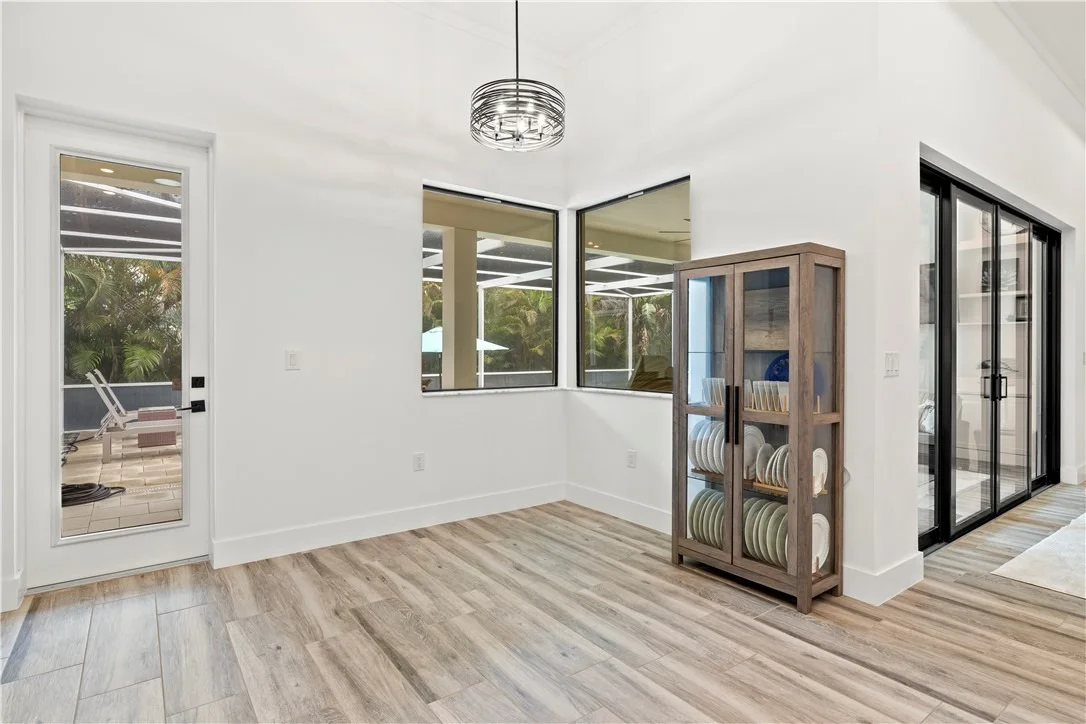 Photo of 425 Holly Road