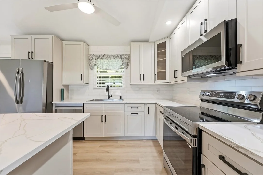 Photo of 732 Bayfront Terrace