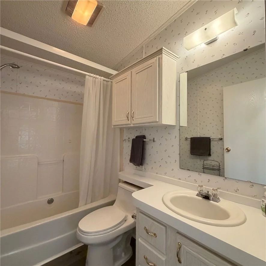 Photo of 334 Macadamia Drive