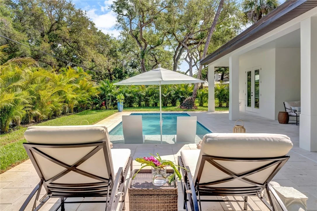 Photo of 325 Holly Road