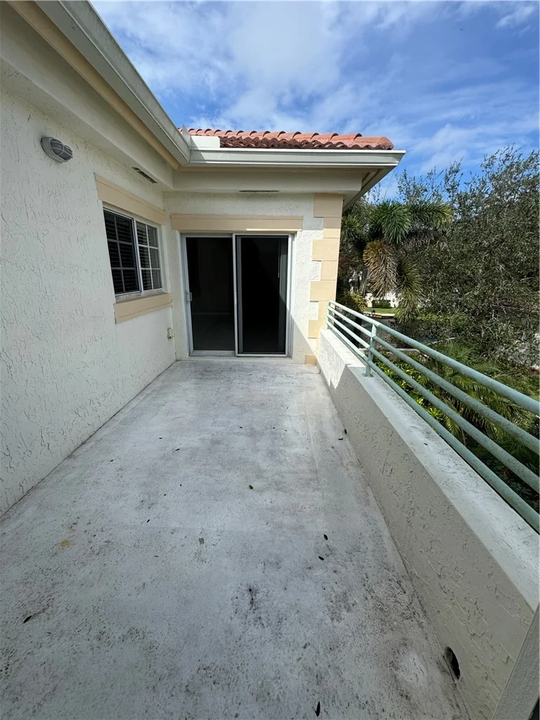 Photo of Unit 202 at 576 7th Square