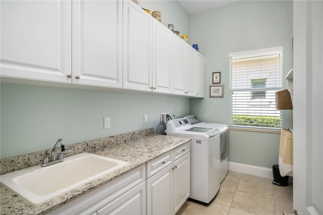 Photo of 1101 Riverwind Circle
