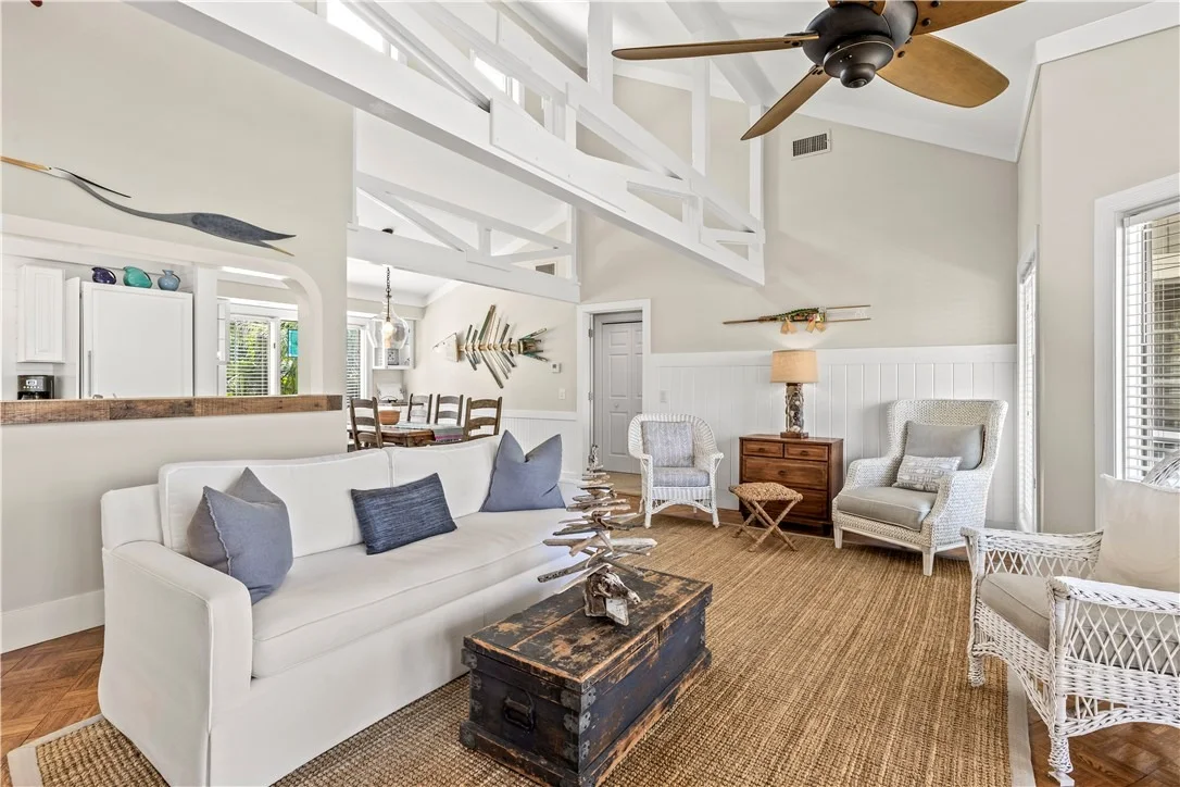 Photo of 375 Cathedral Oaks Drive