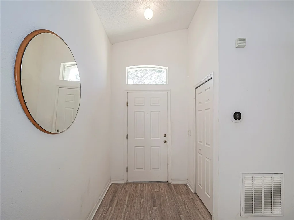 Photo of 1143 N 13th Square