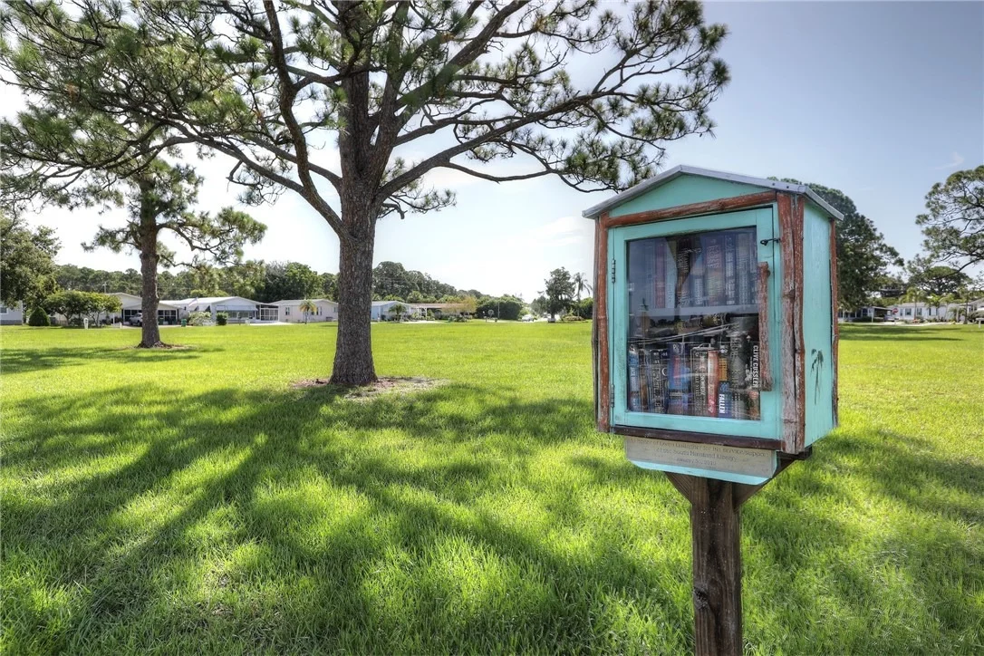 Photo of 345 Macadamia Drive