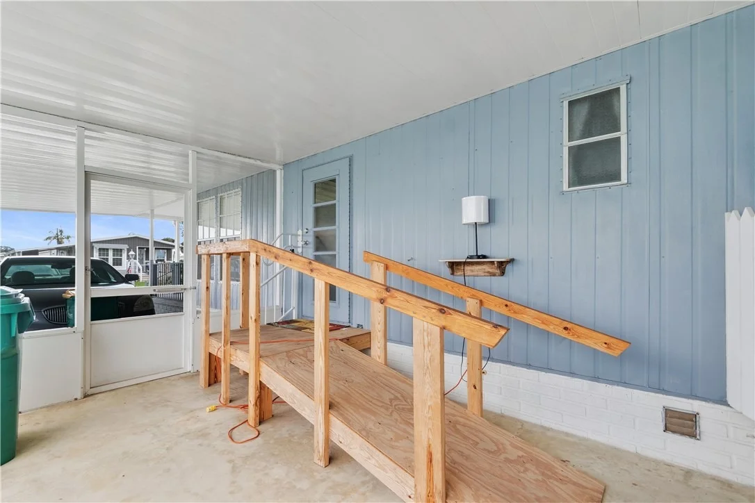Photo of 959 Laurel Circle