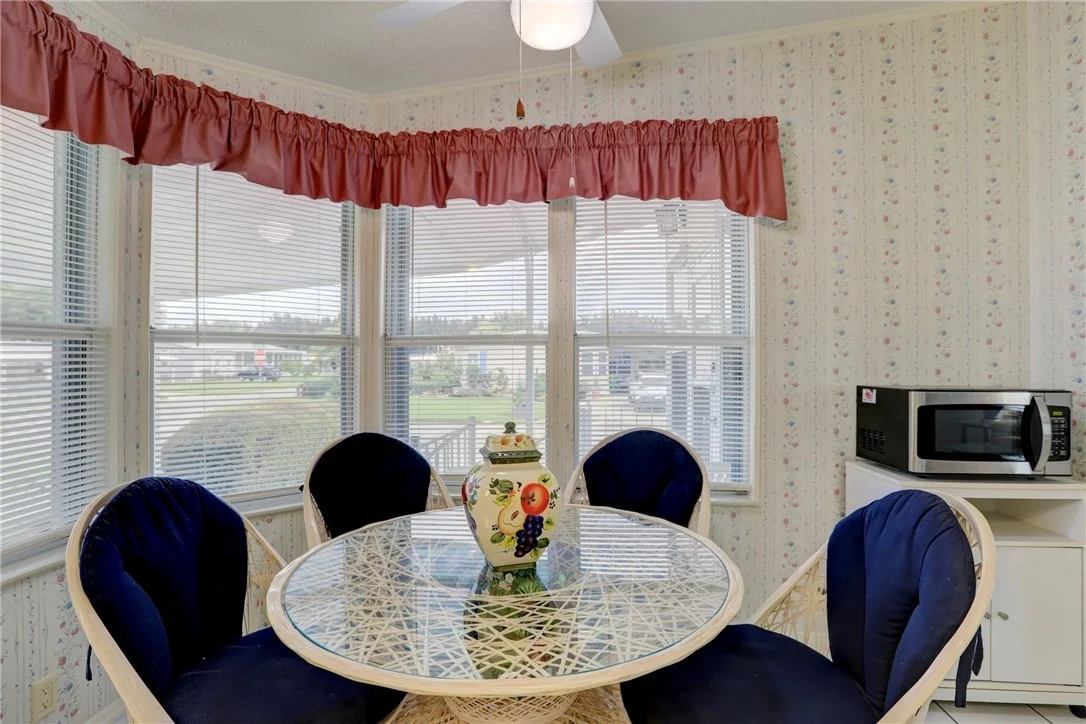 Photo of 345 Macadamia Drive