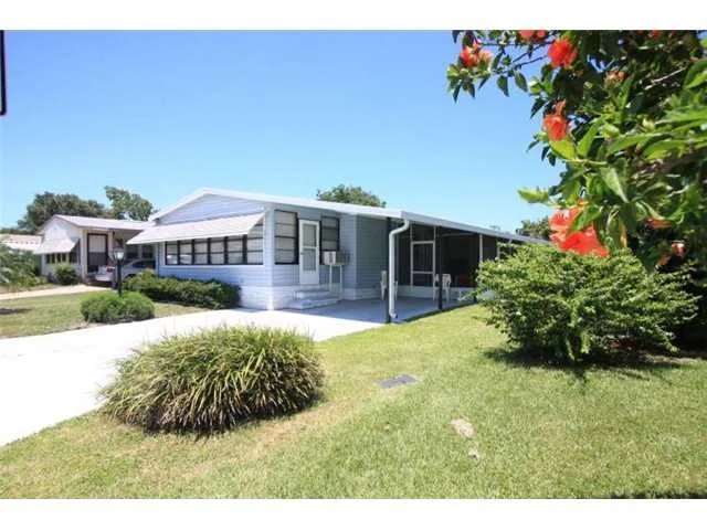 Photo of 704 Wedelia Drive
