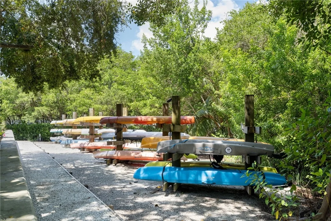 Photo of 916 Cove Point Place