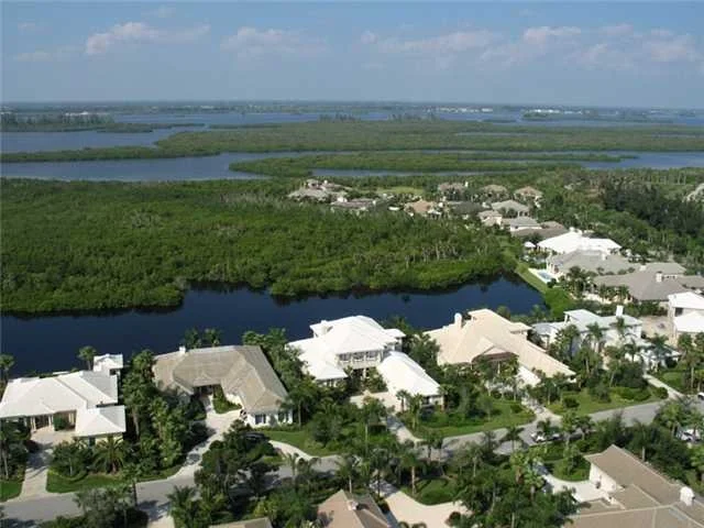 Photo of 917 Orchid Point Way