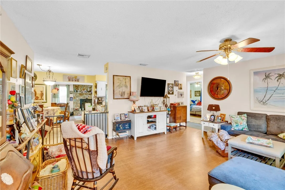 Photo of 1043 Rose Arbor Drive