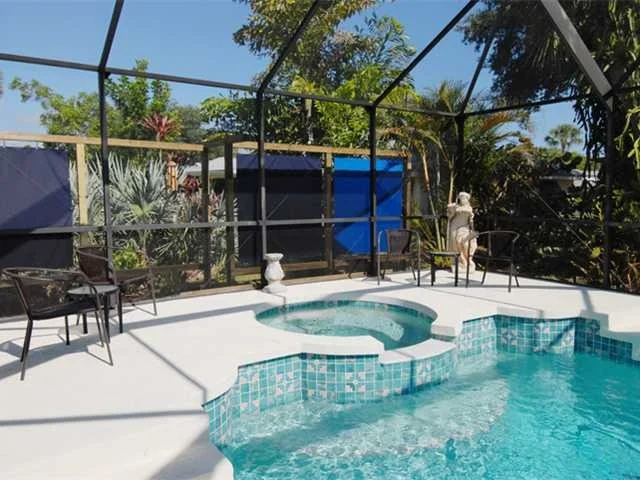 Photo of 3815 Silver Palm Drive