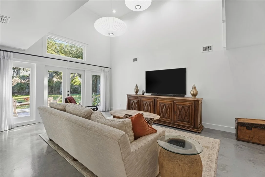 Photo of 1346 River Ridge Drive