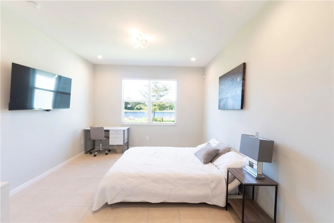 Photo of 2172 Falls Manor