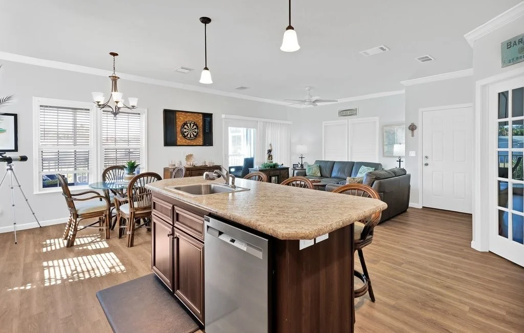 Photo of 723 Barefoot Boulevard