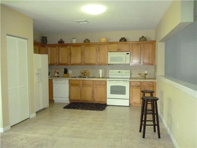 Photo of Unit 201 at 548 7th Square