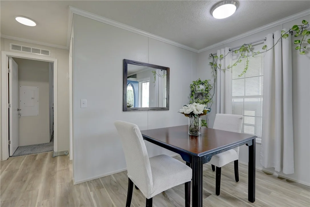 Photo of 926 Oriole Circle