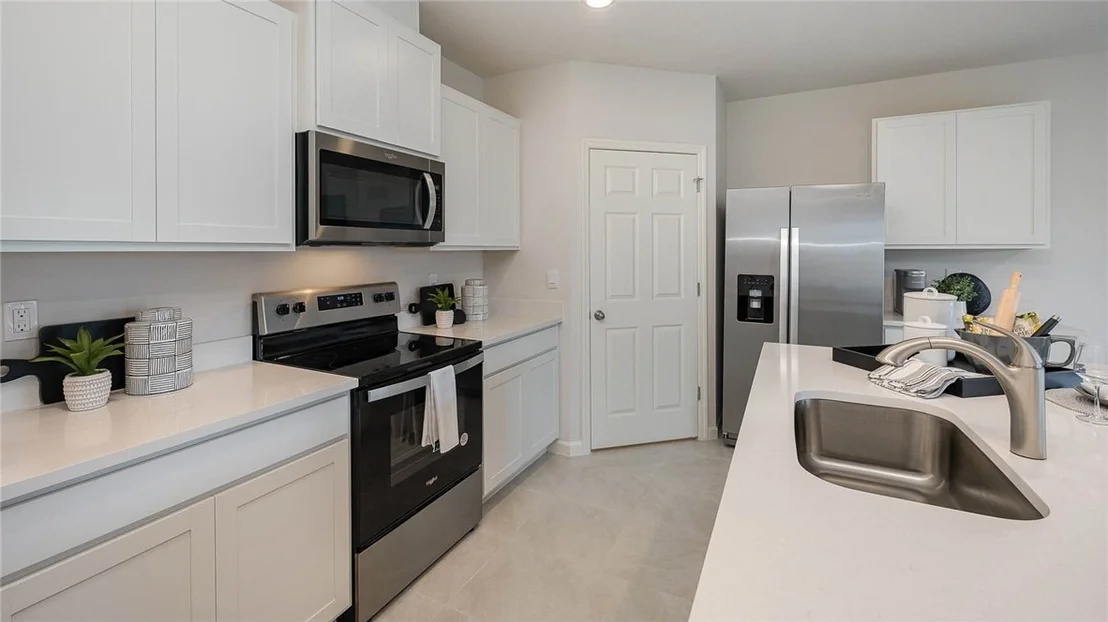 Photo of 526 Saunders Terrace