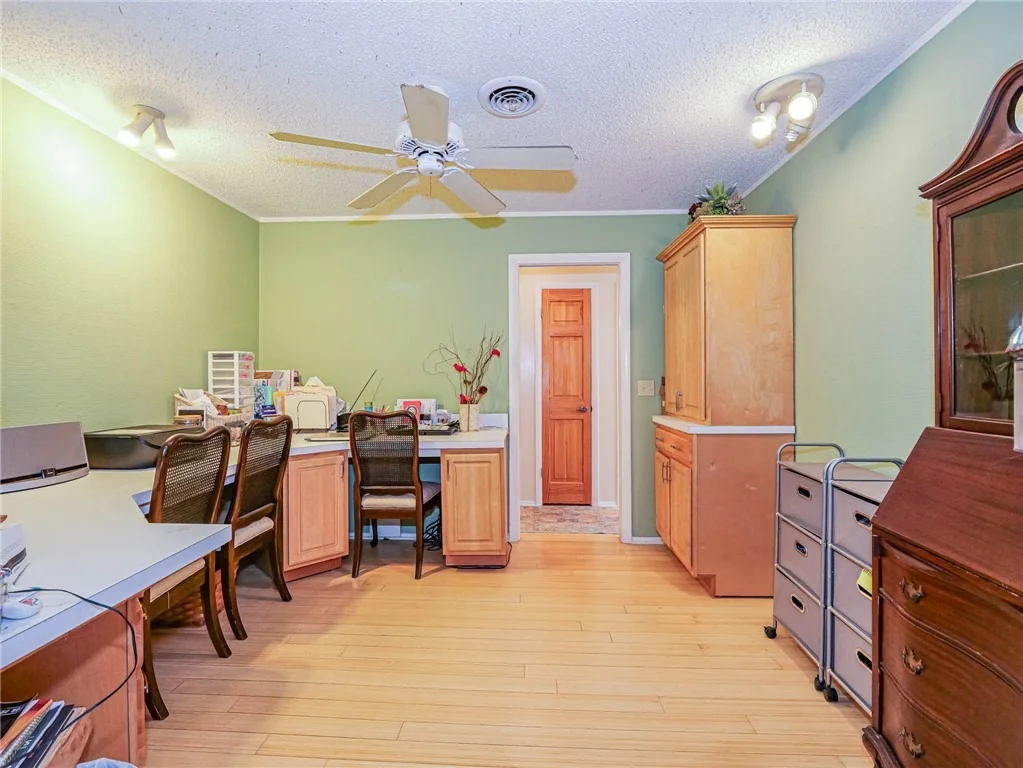 Photo of 915 Tides Road