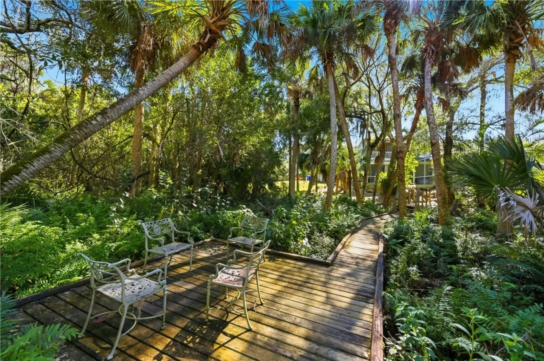 Photo of 881 Robin Lane