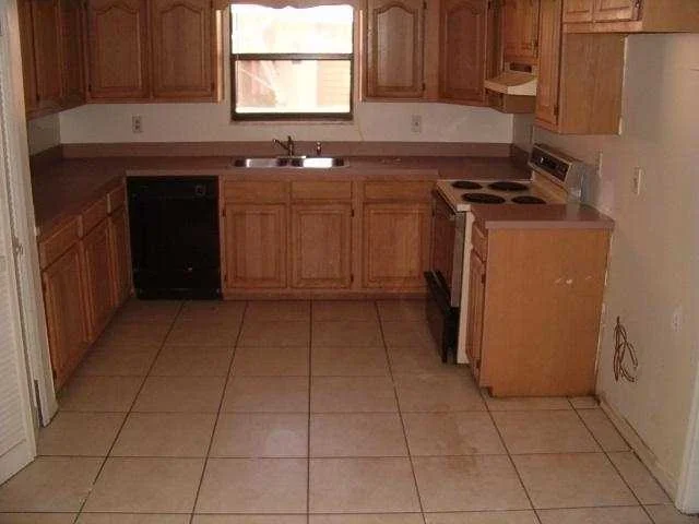 Photo of 1245 28th Avenue