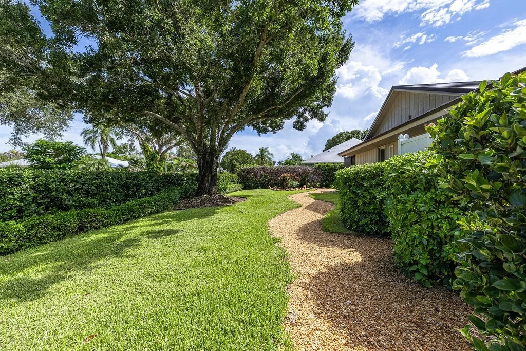 Photo of 165 Forest Cay