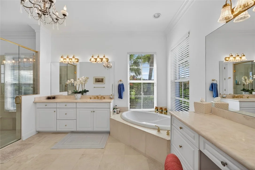 Photo of 545 White Pelican Circle