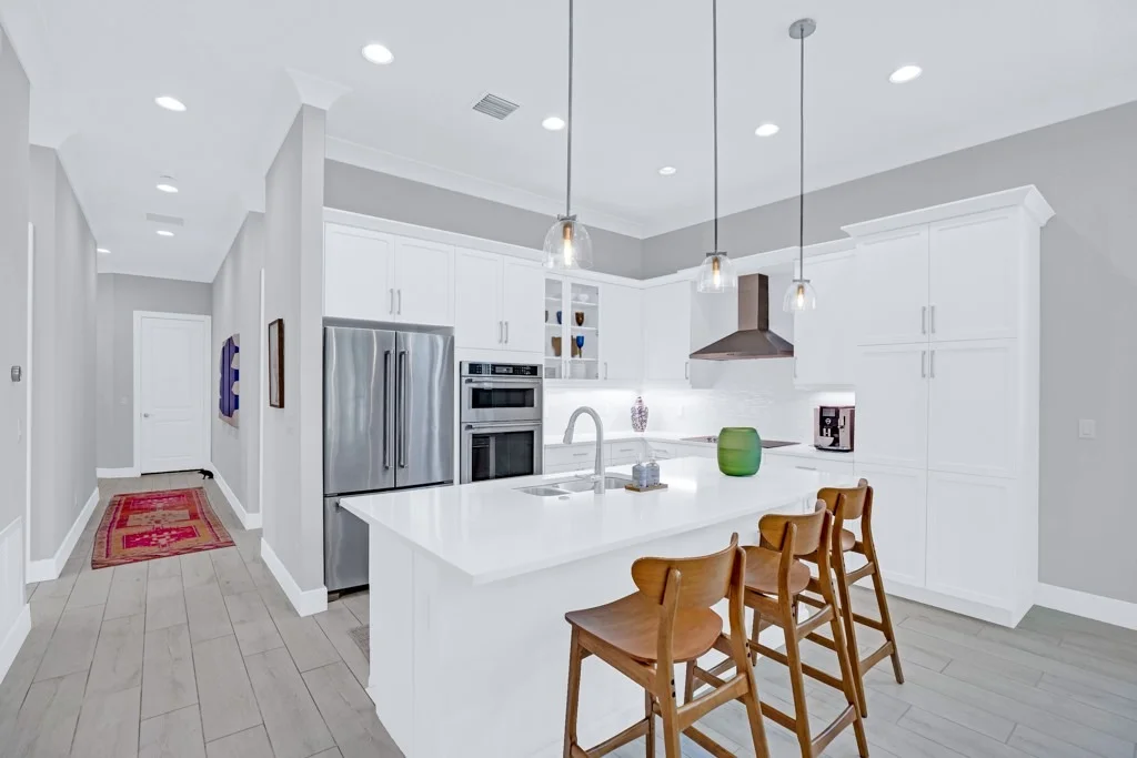 Photo of 2136 Falls Manor