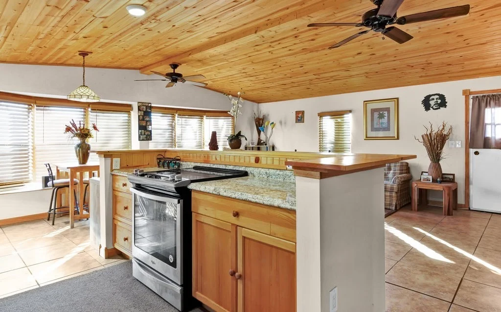 Photo of 1373 Barefoot Circle