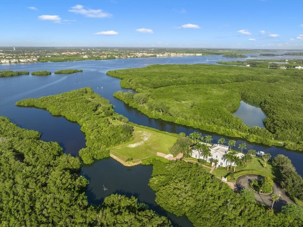 Photo of 325 Estuary Drive