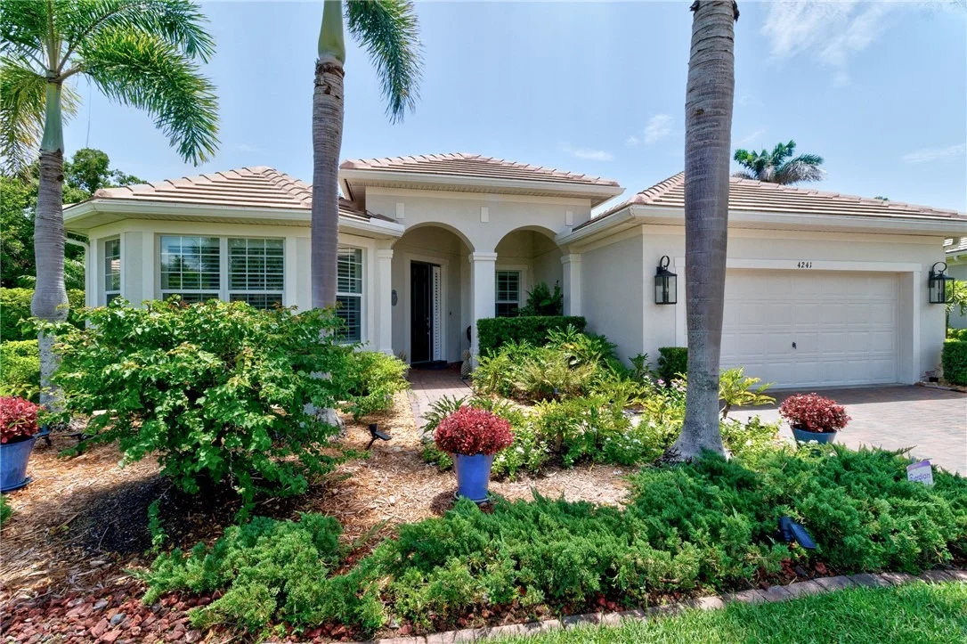 Photo of 4241 Diamond Square