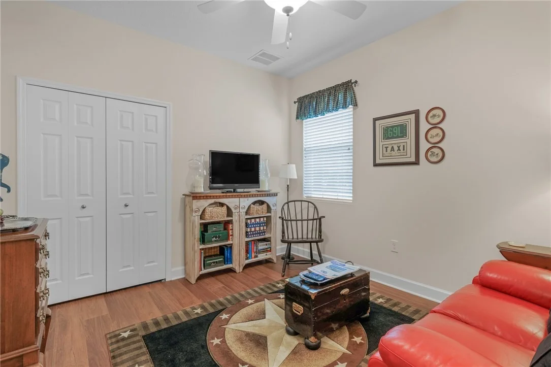 Photo of 4241 Diamond Square