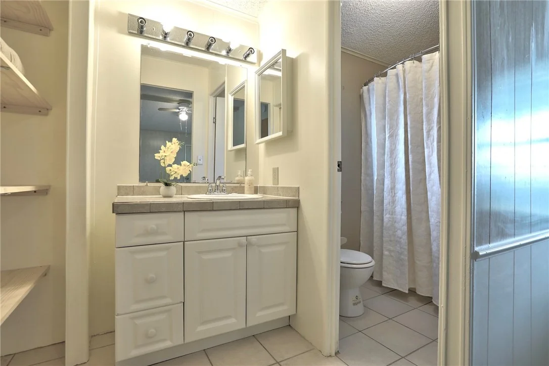 Photo of 624 Dolphin Circle