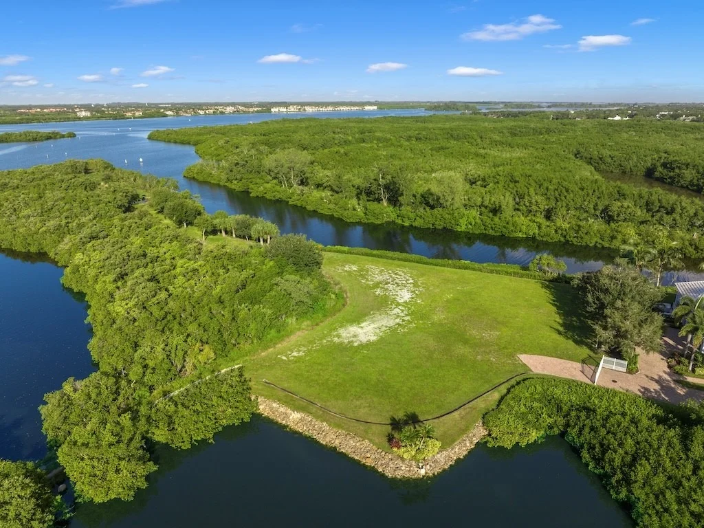 Photo of 325 Estuary Drive
