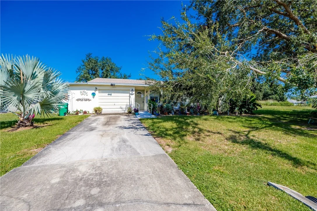 Photo of 1043 Rose Arbor Drive