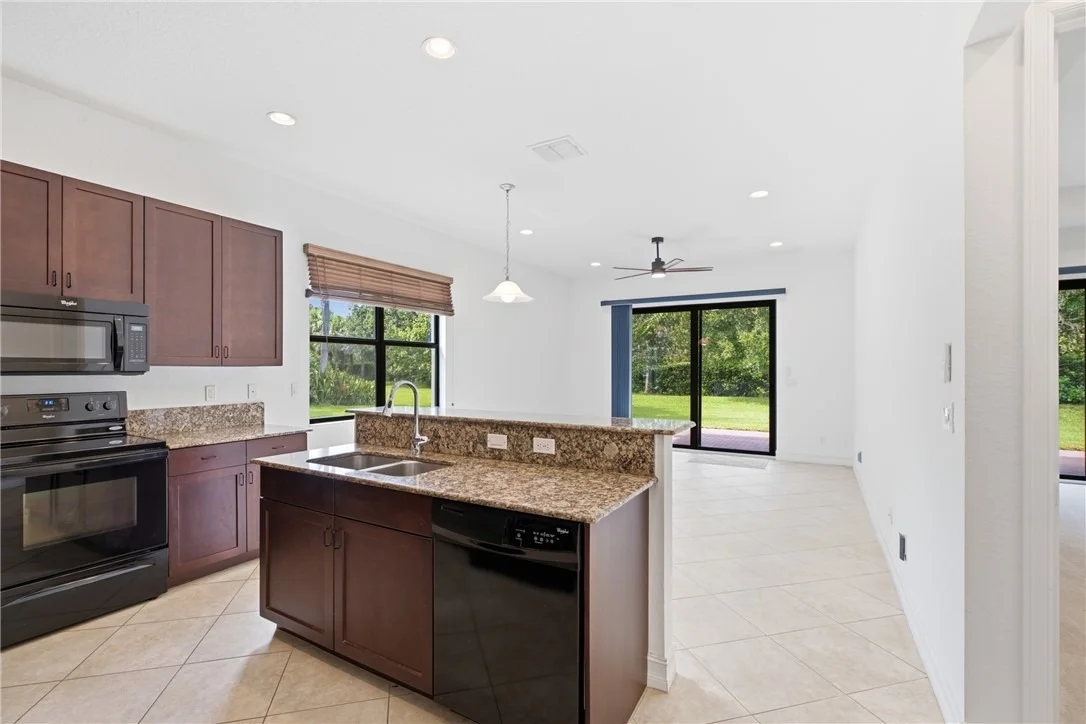 Photo of 4678 56th Lane