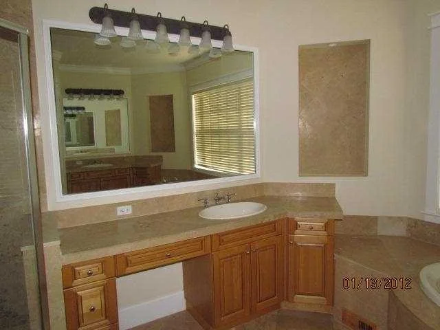 Photo of 1048 Polo Grounds Drive E