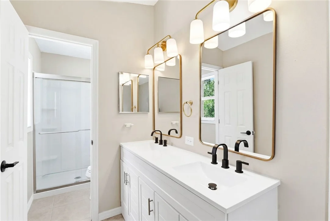 Photo of 231 Stony Point Drive
