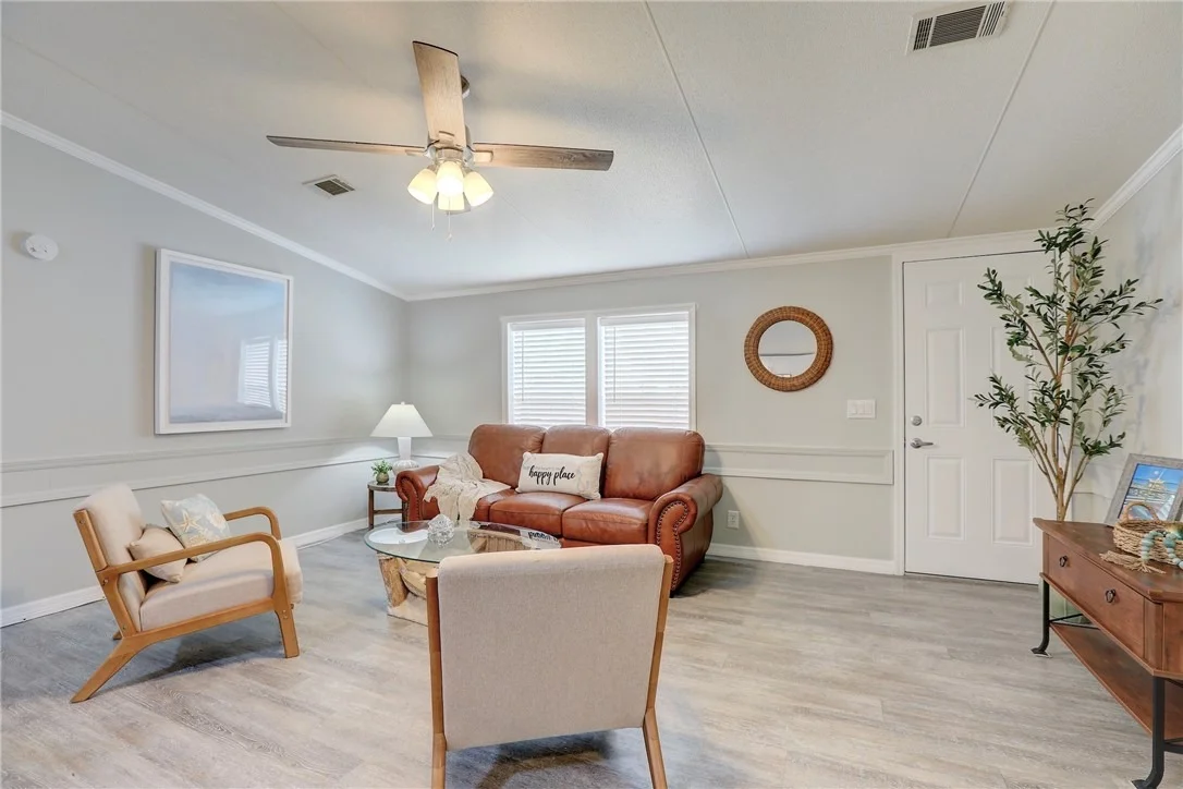 Photo of 1039 Wren Circle