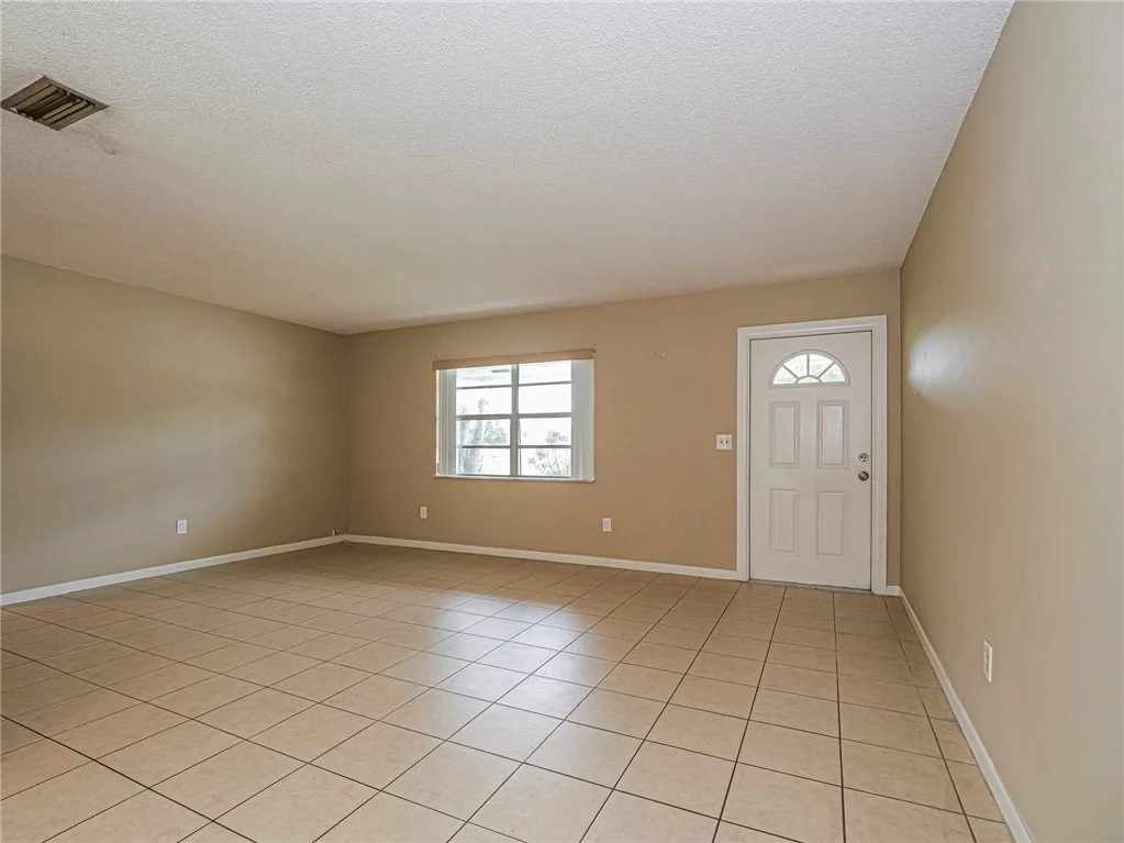 Photo of 401 Lake Drive