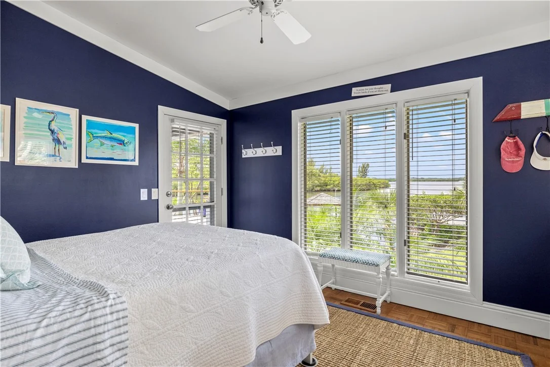 Photo of 375 Cathedral Oaks Drive