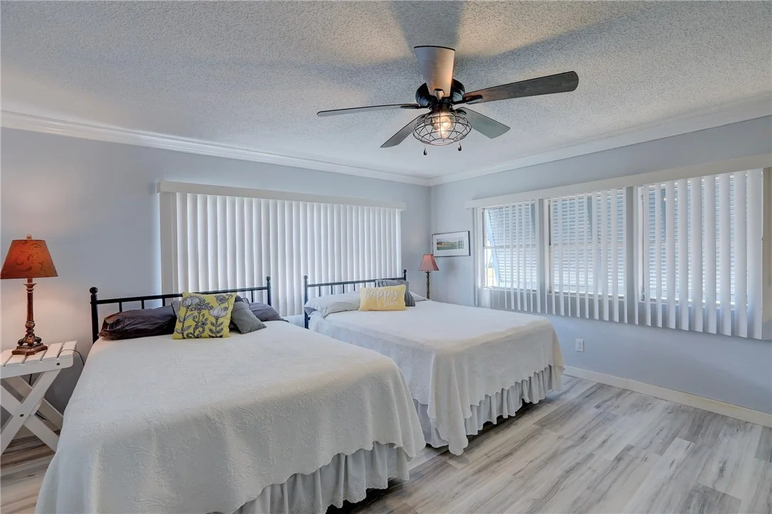 Photo of 1142 Barefoot Circle